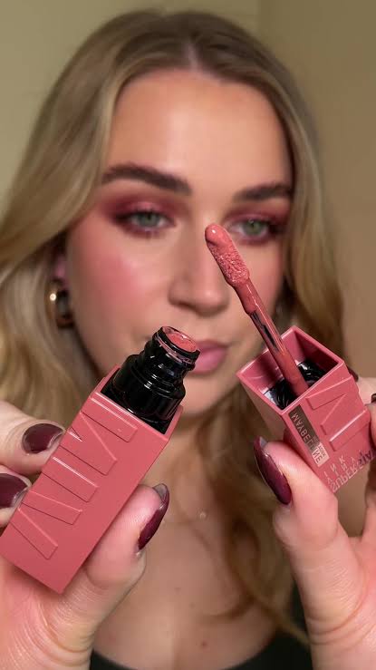 Maybelline vinyl ink - 15 PEACHY
